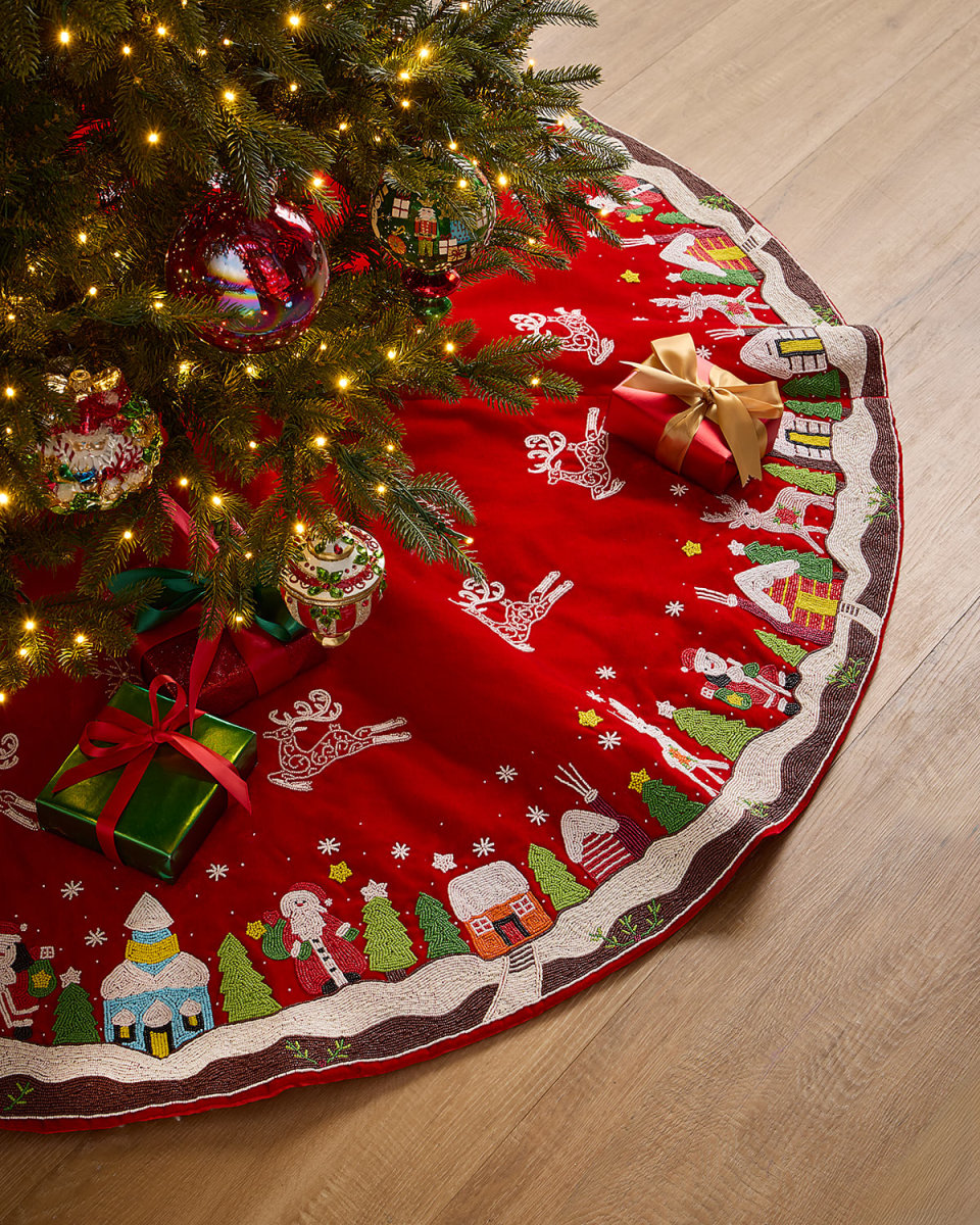60" Christmas Scene Tree Skirt